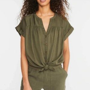 Lou & Grey Olive Noir Fluid Twill Tie Front Relaxed Shirt size M crazy soft
